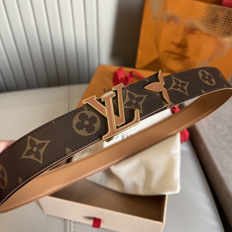 l0vis Vvtt0n belts